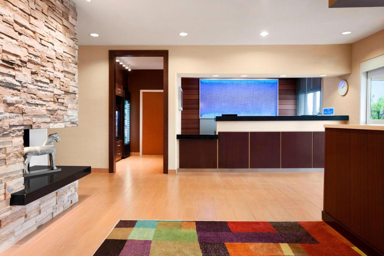 Fairfield Inn & Suites Lansing West Delta Center Township Dış mekan fotoğraf