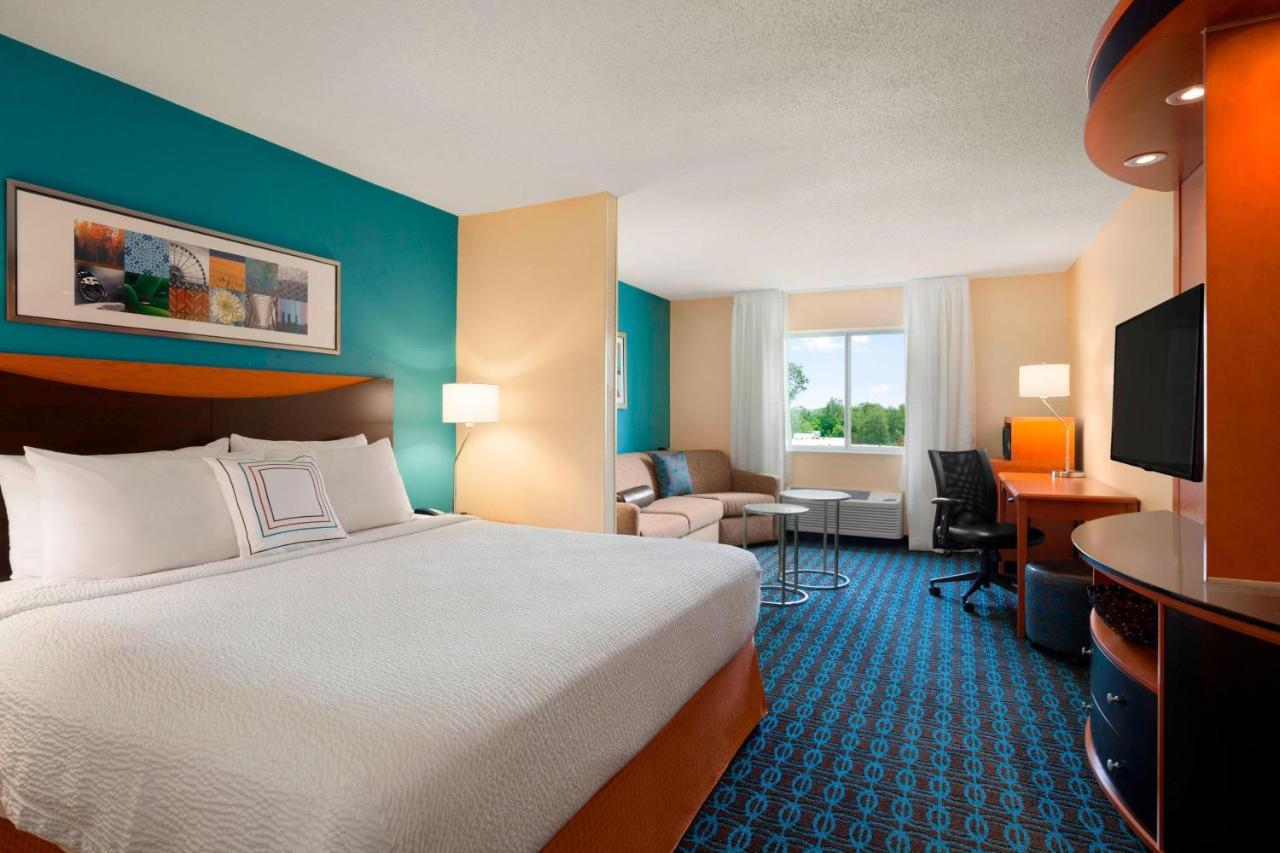 Fairfield Inn & Suites Lansing West Delta Center Township Dış mekan fotoğraf